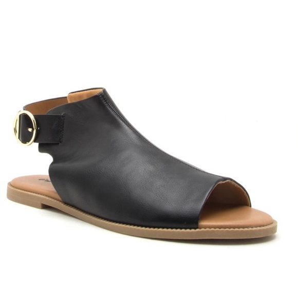 Shoes - Black Open Toe Mule Sandals Size 10